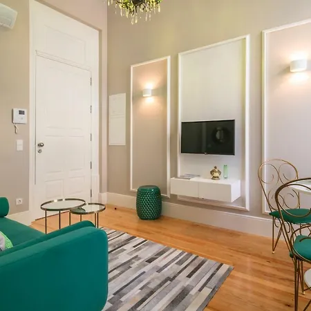 Beaux Arts Palace Apartment Porto