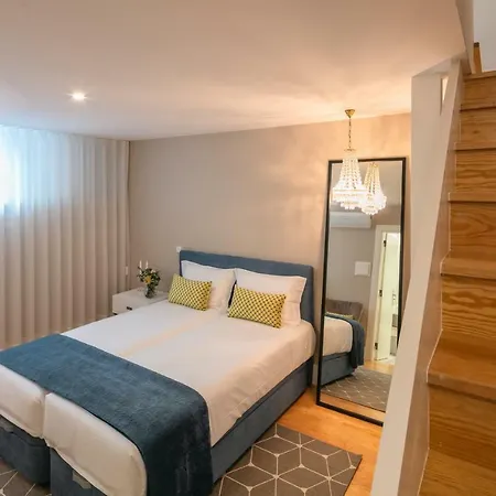 Beaux Arts Palace Apartment Porto